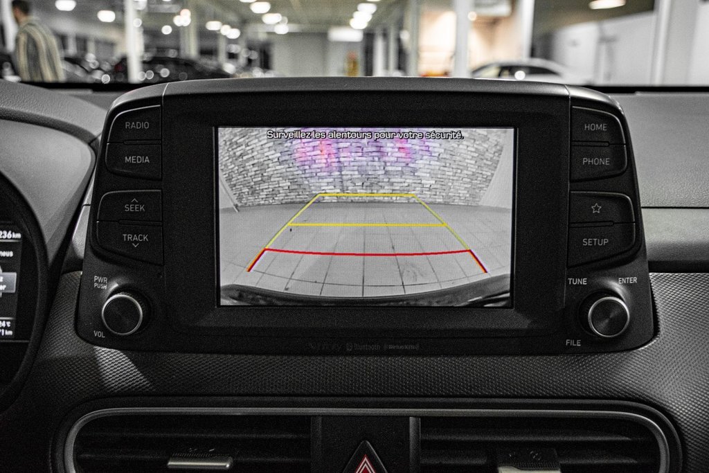 2020 Hyundai KONA ELECTRIC PREFERRED CAMERA KEYLESS CARPLAY MAGS in Montréal, Quebec - 25 - w1024h768px