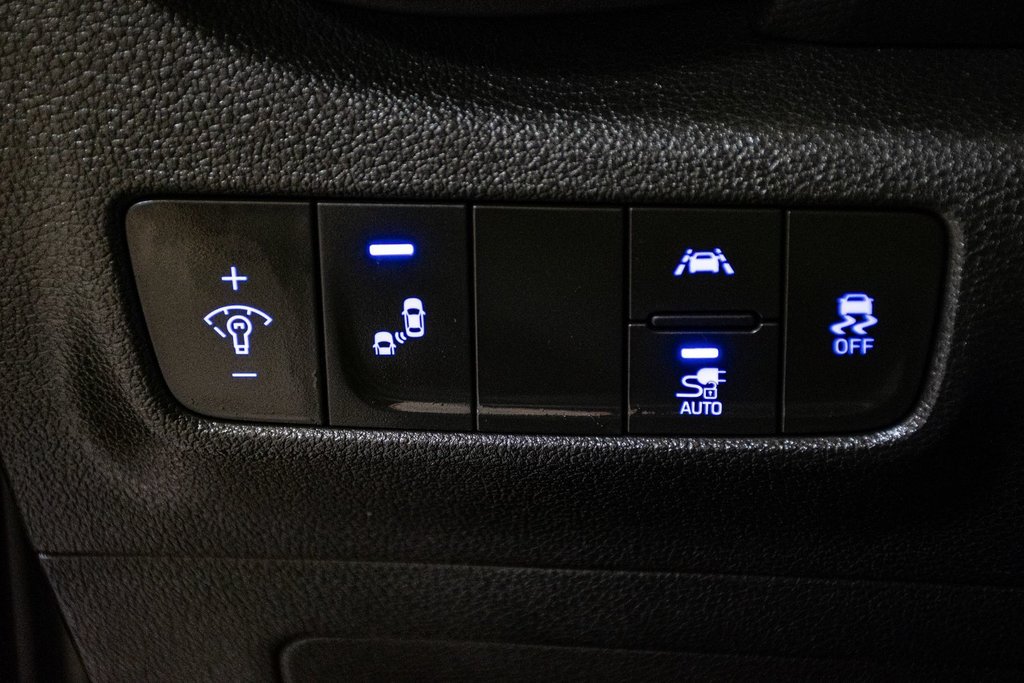 2020 Hyundai KONA ELECTRIC PREFERRED CAMERA KEYLESS CARPLAY MAGS in Montréal, Quebec - 37 - w1024h768px