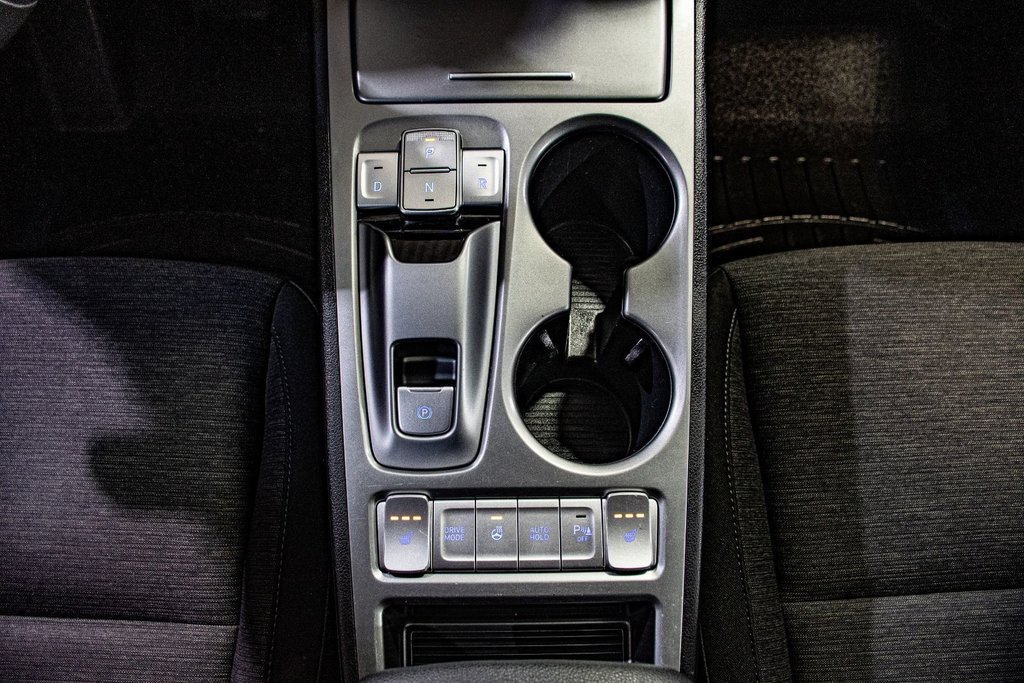 2020 Hyundai KONA ELECTRIC PREFERRED CAMERA KEYLESS CARPLAY MAGS in Montréal, Quebec - 31 - w1024h768px