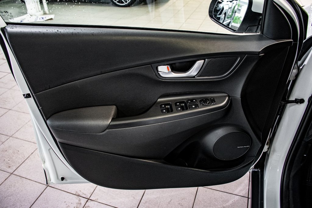 Hyundai KONA ELECTRIC ULTIMATE TOIT CUIR HARMAN-KARDON NAVI BLUELINK 2022 à Montréal, Québec - 17 - w1024h768px