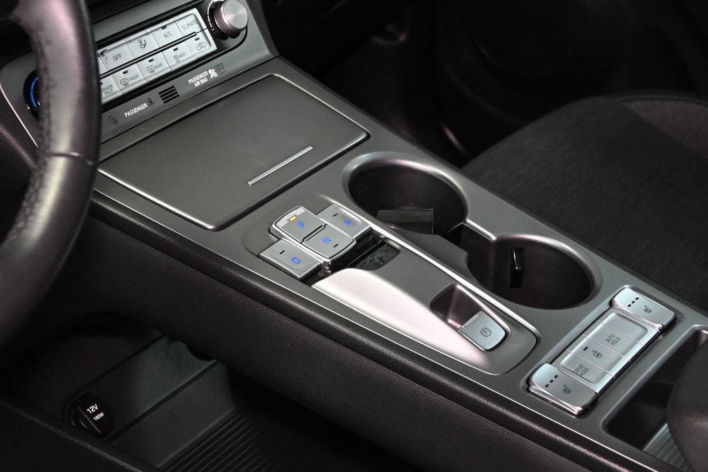 2023 Hyundai KONA ELECTRIC PREFERRED NAVIGATION CAMERA CARPLAY BLUELINK MAGS in Montréal, Quebec - 21 - w1024h768px