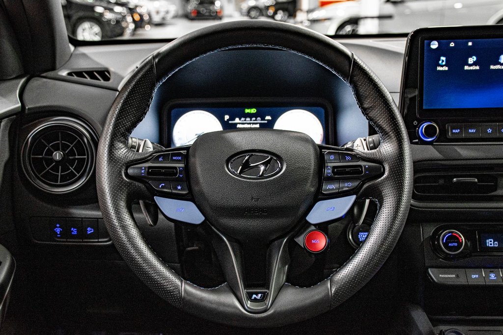 Hyundai Kona N N 276 HP NAV HARMAN-KARDON CAMERA CARPLAY KEYLESS 2022 à Montréal, Québec - 37 - w1024h768px