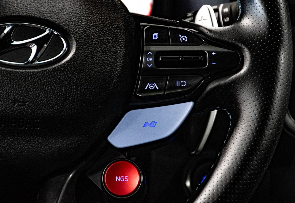 Hyundai Kona N N 276 HP NAV HARMAN-KARDON CAMERA CARPLAY KEYLESS 2023 à Montréal, Québec - 39 - w1024h768px