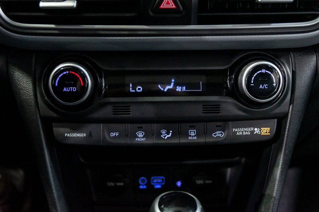 Hyundai Kona ULTIMATE AWD TOIT OUVRANT NAVIGATION BLUELINK CUIR 2018 à Montréal, Québec - 34 - w1024h768px