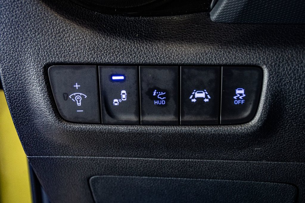 Hyundai Kona ULTIMATE AWD TOIT OUVRANT NAVIGATION BLUELINK CUIR 2020 à Montréal, Québec - 38 - w1024h768px