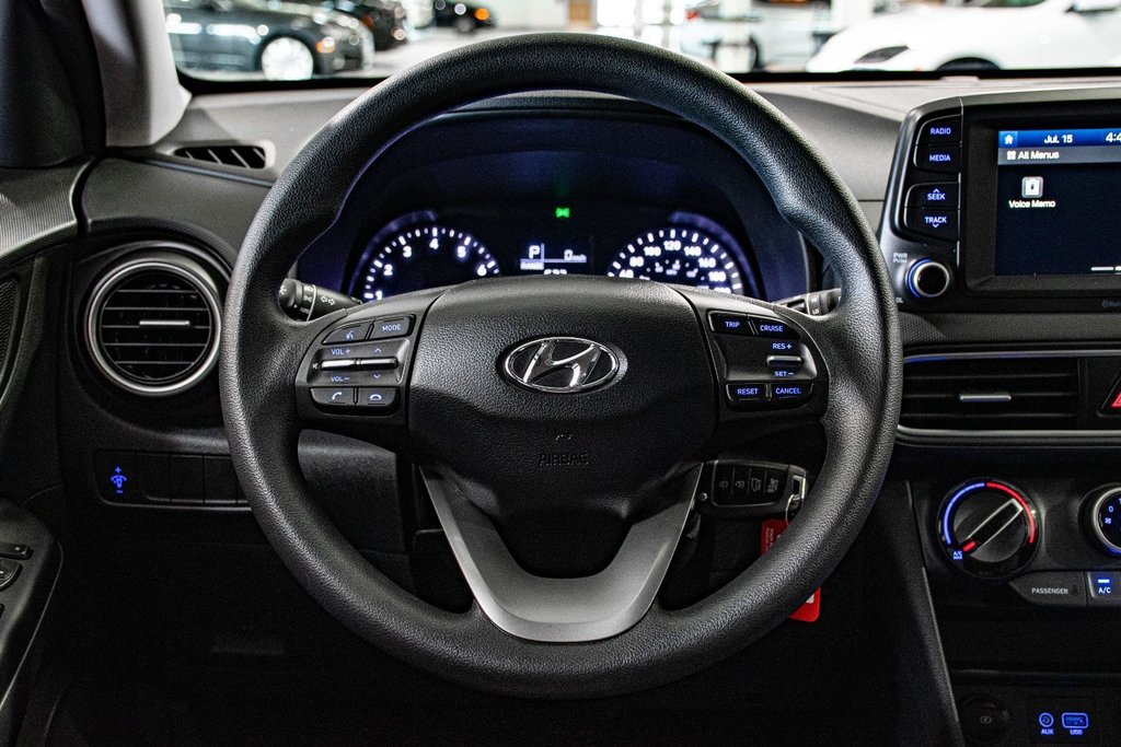 2020 Hyundai Kona ESSENTIAL A/C SIEGES CHAUFFANTS CAMERA CARPLAY in Montréal, Quebec - 31 - w1024h768px