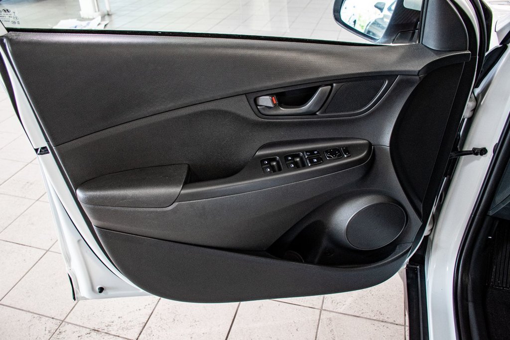 2020 Hyundai Kona ESSENTIAL A/C SIEGES CHAUFFANTS CAMERA CARPLAY in Montréal, Quebec - 16 - w1024h768px