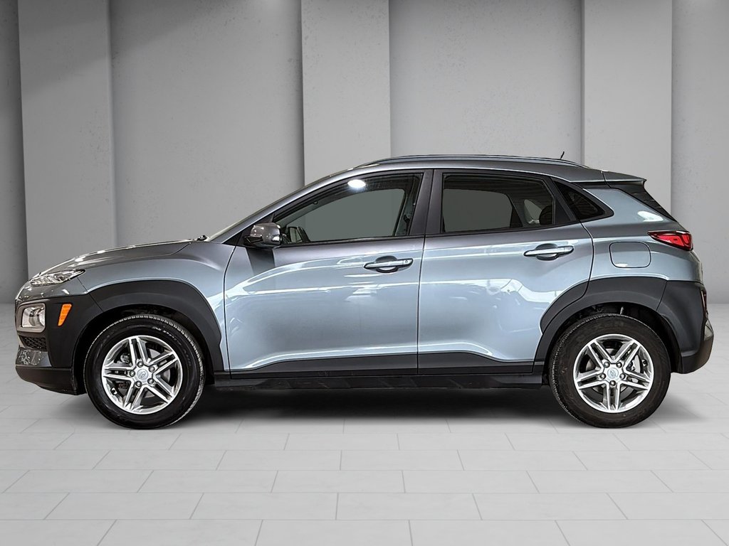 Hyundai Kona ESSENTIEL SIEGES CHAUFFANTS CARPLAY CAMERA MAGS 2021 à Montréal, Québec - 4 - w1024h768px