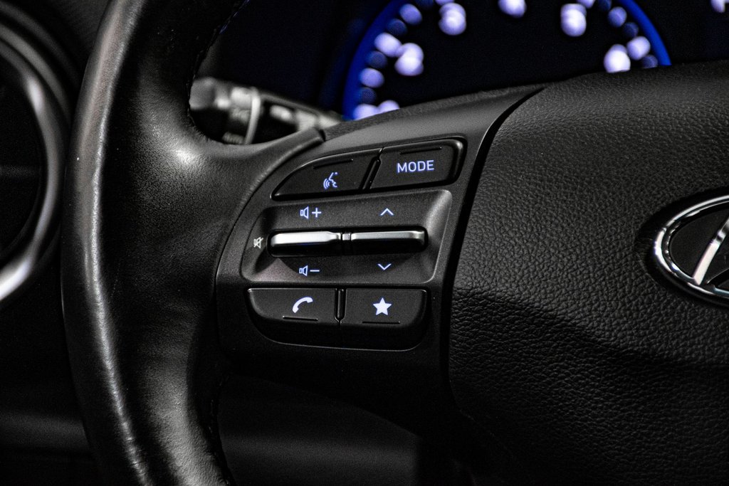 Hyundai Kona PREFERRED SUN&LEATHER AWD TOIT OUVRANT CUIR CAMERA 2022 à Montréal, Québec - 38 - w1024h768px