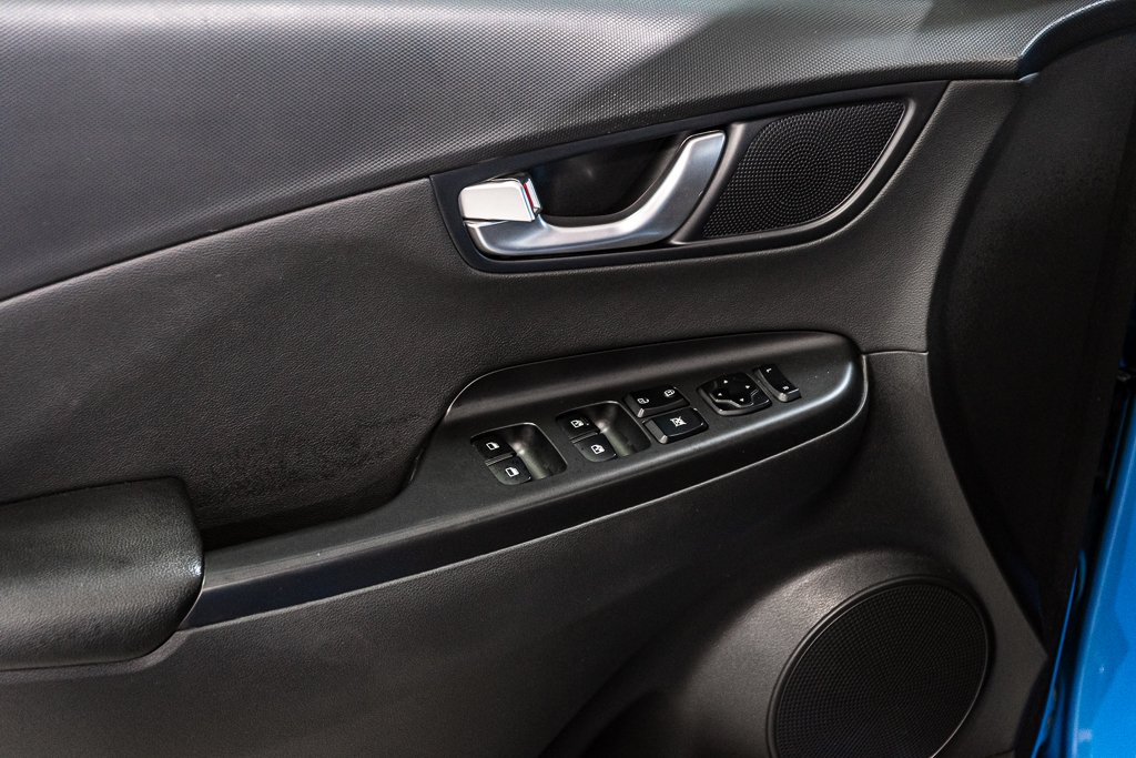 Hyundai Kona PREFERRED SUN&LEATHER AWD TOIT OUVRANT CUIR CAMERA 2022 à Montréal, Québec - 17 - w1024h768px