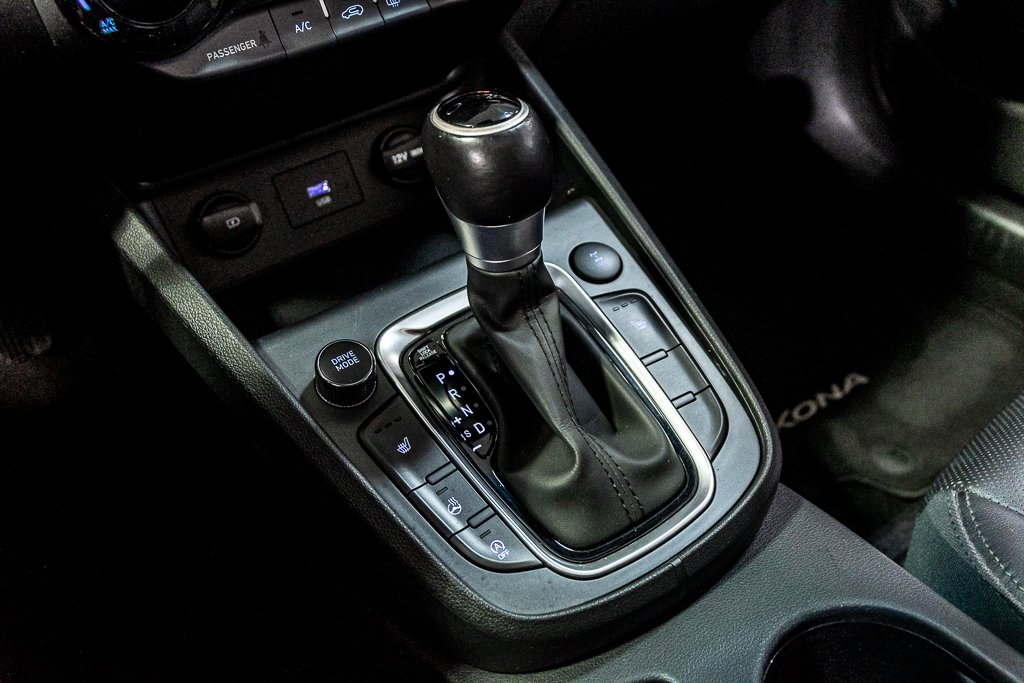 Hyundai Kona PREFERRED SUN&LEATHER AWD TOIT OUVRANT CUIR CAMERA 2022 à Montréal, Québec - 30 - w1024h768px