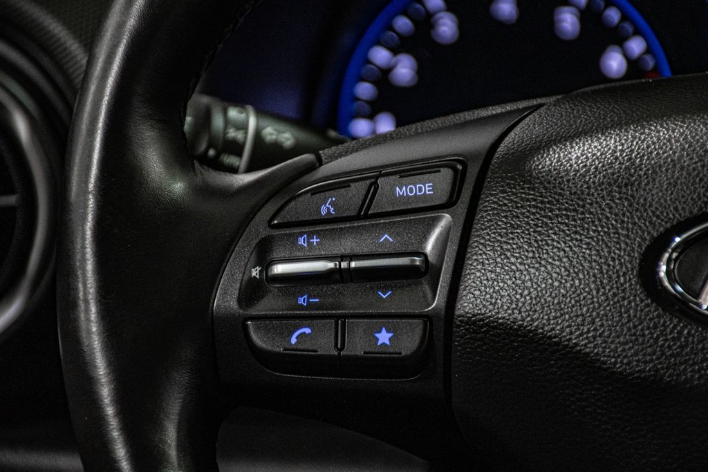 2023 Hyundai Kona PREFERRED AWD SIEGES CHAUFFANTS A/C CAMERA MAGS in Montréal, Quebec - 35 - w1024h768px