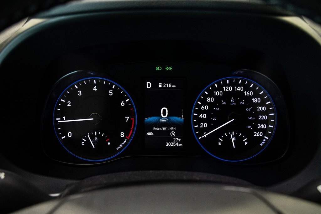 2023 Hyundai Kona PREFERRED AWD SIEGES CHAUFFANTS A/C CAMERA MAGS in Montréal, Quebec - 37 - w1024h768px