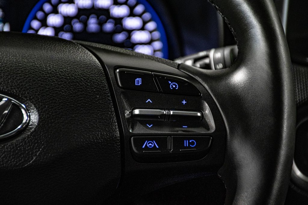 2023 Hyundai Kona PREFERRED AWD SIEGES CHAUFFANTS A/C CAMERA MAGS in Montréal, Quebec - 36 - w1024h768px