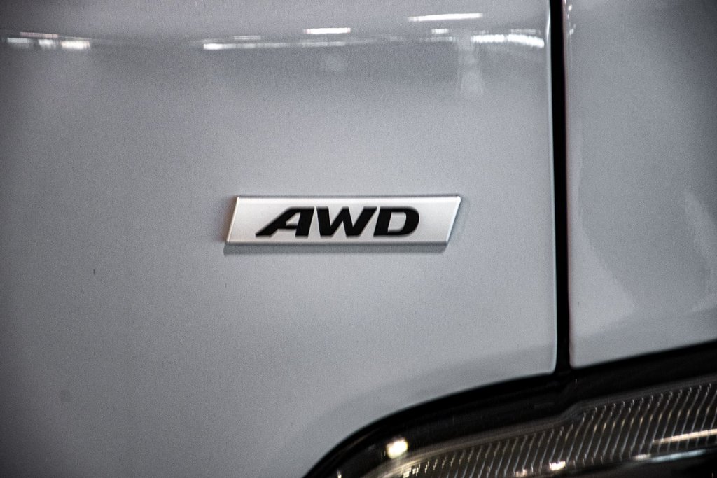 2023 Hyundai Kona PREFERRED AWD SIEGES CHAUFFANTS A/C CAMERA MAGS in Montréal, Quebec - 12 - w1024h768px