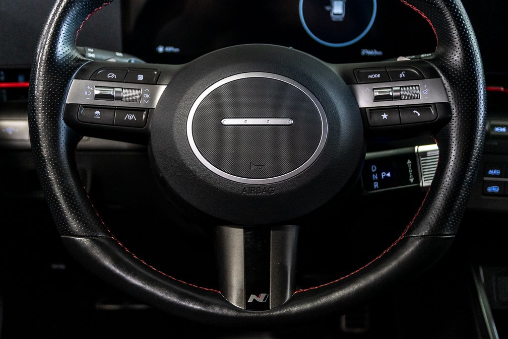 Hyundai Kona N-LINE TOIT ALCANTARA NAVI CAMERA AILERON 2024 à Montréal, Québec - 24 - w1024h768px