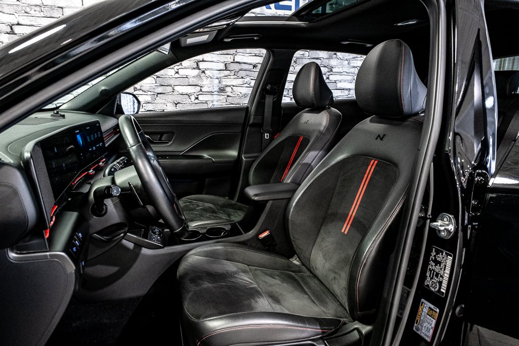 Hyundai Kona N LINE AWD DÉMARREUR TOIT OUVRANT SIÈGES CHAUFFANT 2024 à Montréal, Québec - 25 - w1024h768px