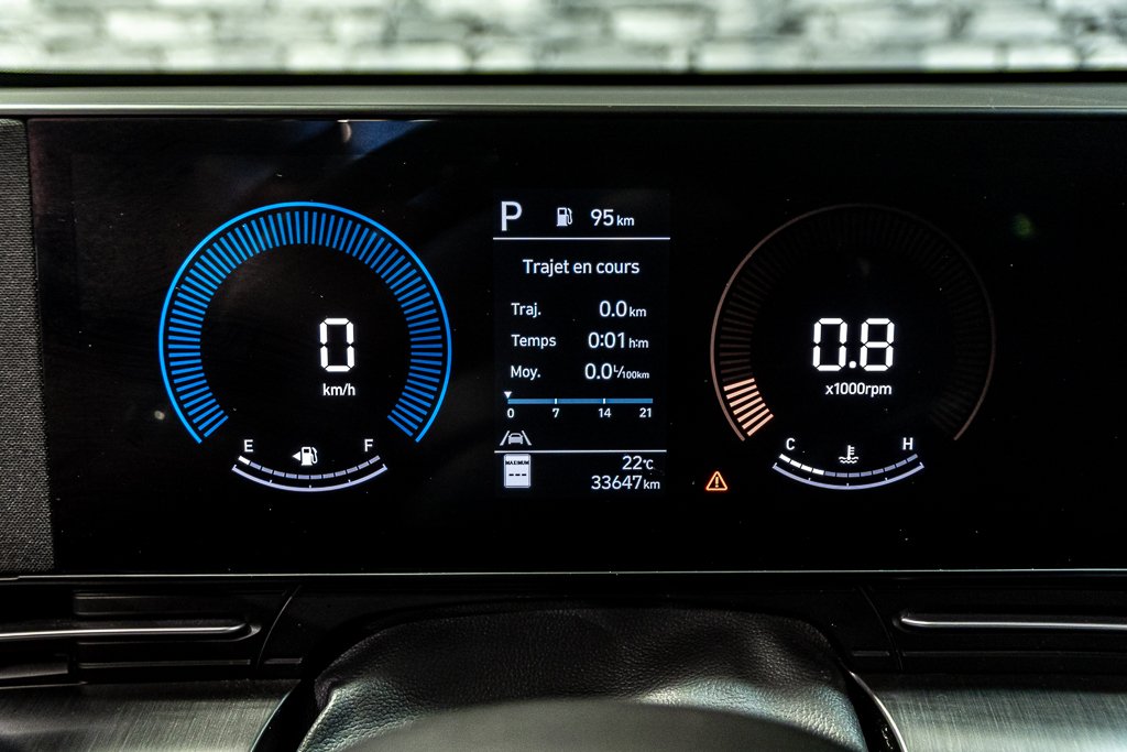Hyundai Kona PREFERRED DÉMARREUR SIEGES & VOLANT CHAUFFANTS CAM 2025 à Montréal, Québec - 30 - w1024h768px