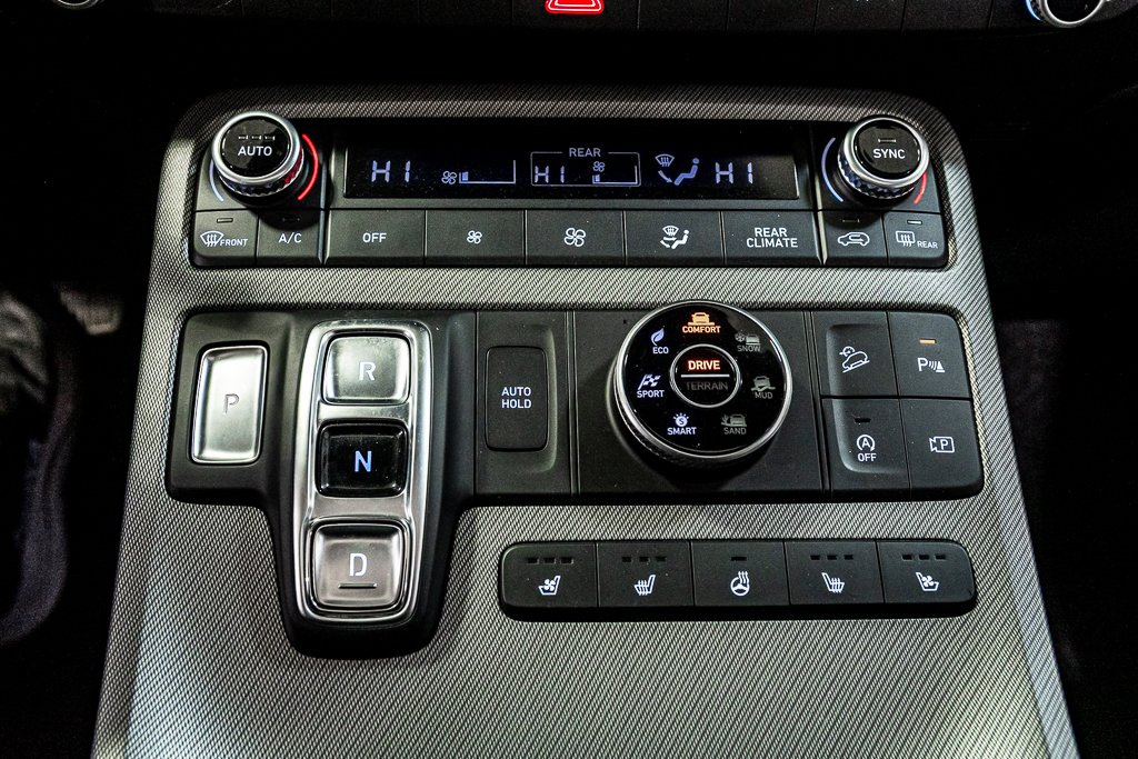 Hyundai Palisade URBAN V6 3.8L AWD TOIT OUVRANT GPS CUIR CAMERA 2025 à Montréal, Québec - 29 - w1024h768px