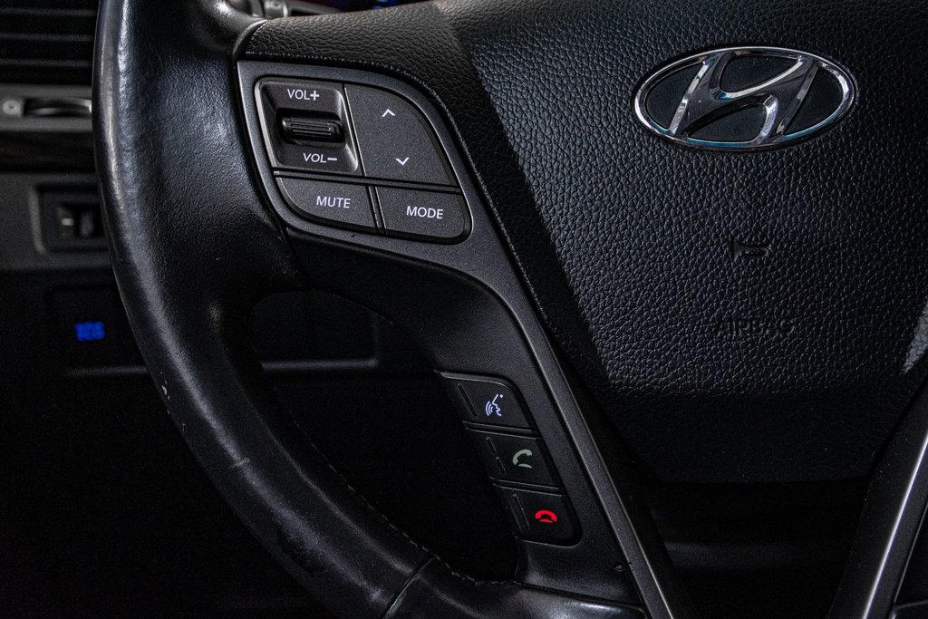 2014 Hyundai Santa Fe Sport PREMIUM AWD SIÈGES CHAUFFANTS A/C BLUETOOTH in Montréal, Quebec - 27 - w1024h768px