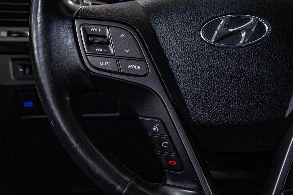 Hyundai Santa Fe Sport PREMIUM AWD SIÈGES CHAUFFANTS A/C BLUETOOTH 2014 à Montréal, Québec - 26 - w1024h768px