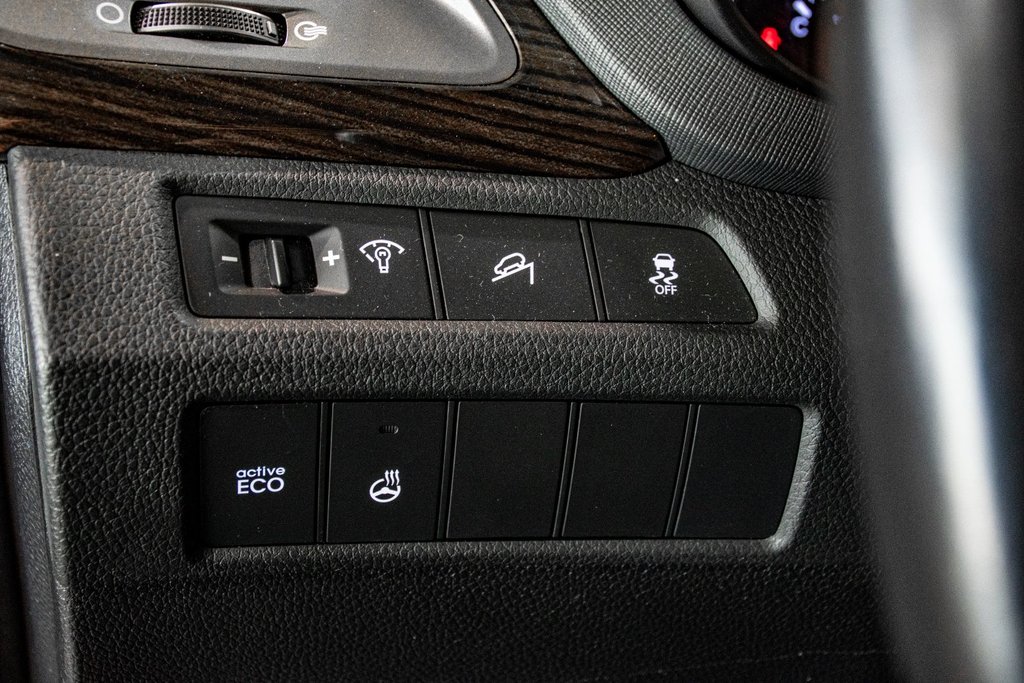 Hyundai Santa Fe Sport PREMIUM AWD SIÈGES CHAUFFANTS A/C BLUETOOTH 2014 à Montréal, Québec - 30 - w1024h768px