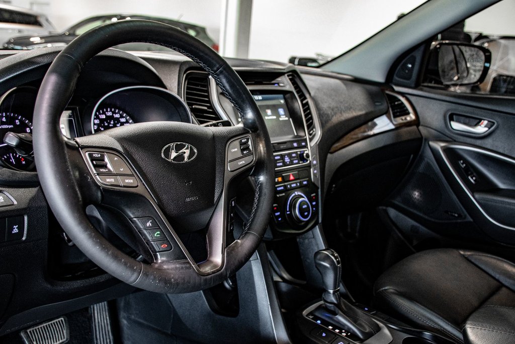 Hyundai Santa Fe Sport LUXURY AWD NAVI TOIT PANORAMIQUE 2017 à Montréal, Québec - 16 - w1024h768px