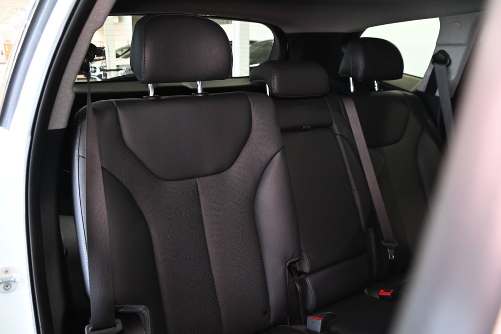 Hyundai Santa Fe ULTIMATE AWD TOIT PANORAMIQUE NAVI CARPLAY BLULINK 2019 à Montréal, Québec - 12 - w1024h768px