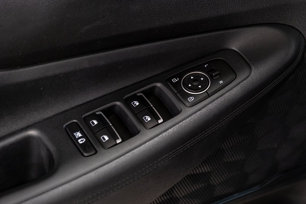 Hyundai Santa Fe PREFERRED AWD A/C SIEGES CHAUFFANTS BLUELINK 2019 à Montréal, Québec - 17 - w1024h768px