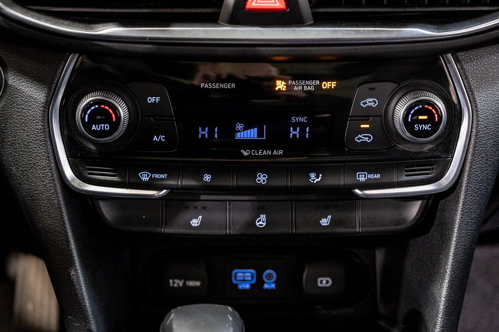 Hyundai Santa Fe PREFERRED AWD A/C SIEGES CHAUFFANTS BLUELINK 2019 à Montréal, Québec - 32 - w1024h768px