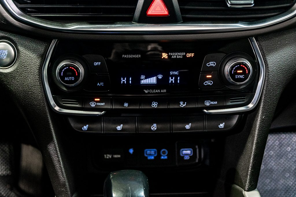 2019 Hyundai Santa Fe ULTIMATE AWD TOIT PANORAMIQUE NAVI CARPLAY BLULINK in Montréal, Quebec - 29 - w1024h768px