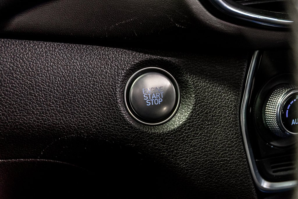 2019 Hyundai Santa Fe ULTIMATE AWD TOIT PANORAMIQUE NAVI CARPLAY BLULINK in Montréal, Quebec - 30 - w1024h768px