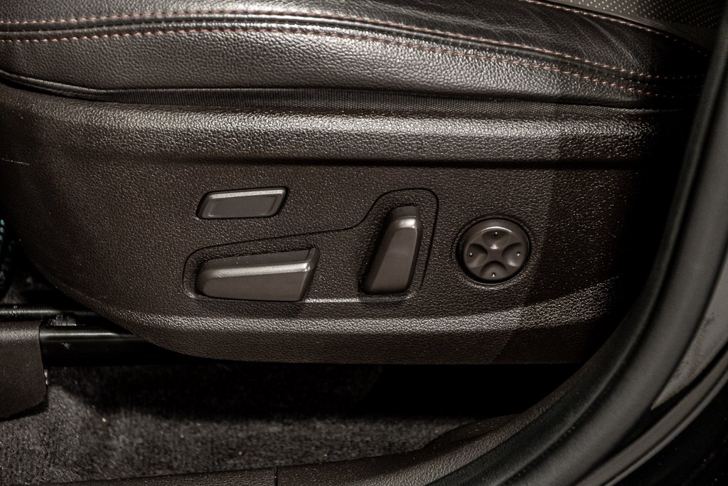 2019 Hyundai Santa Fe ULTIMATE AWD TOIT PANORAMIQUE NAVI CARPLAY BLULINK in Montréal, Quebec - 19 - w1024h768px