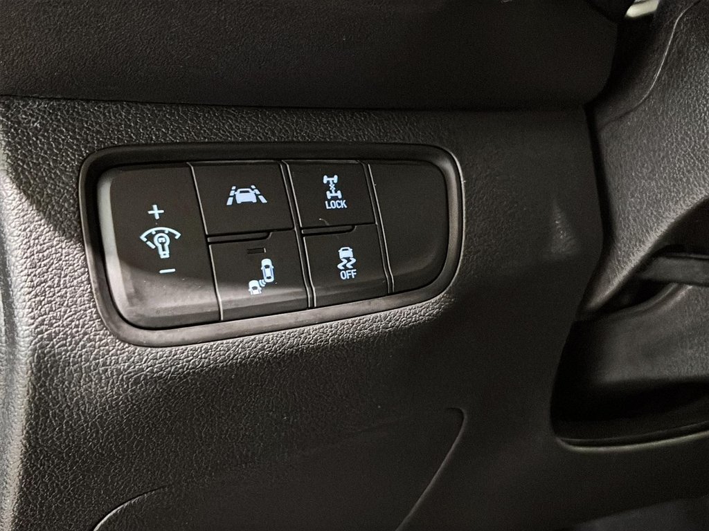 Hyundai Santa Fe PREFERRED TOIT AWD CUIR CHAUFFANTS CAM. DEMARREUR 2020 à Montréal, Québec - 36 - w1024h768px