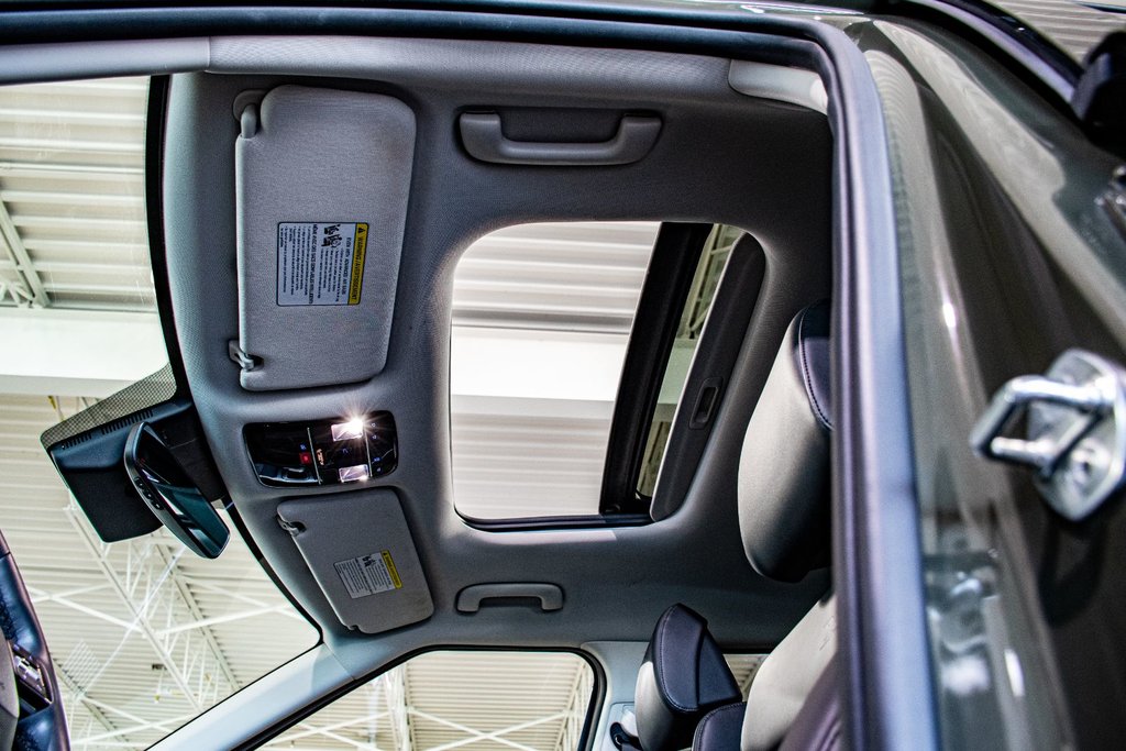 Hyundai Santa Fe XRT TOIT CUIR CARPLAY BLUELINK CAMERA DEMARREUR 2024 à Montréal, Québec - 2 - w1024h768px