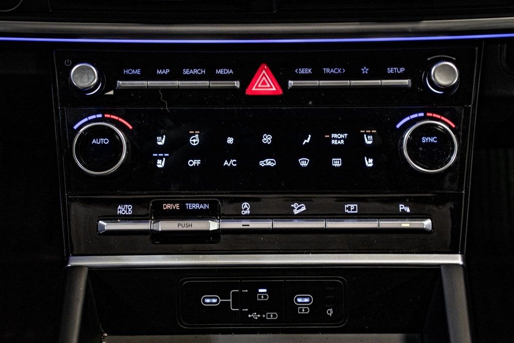 Hyundai Santa Fe LUXURY TOIT CUIR CARPLAY BLUELINK CAMERA 360 2024 à Montréal, Québec - 32 - w1024h768px