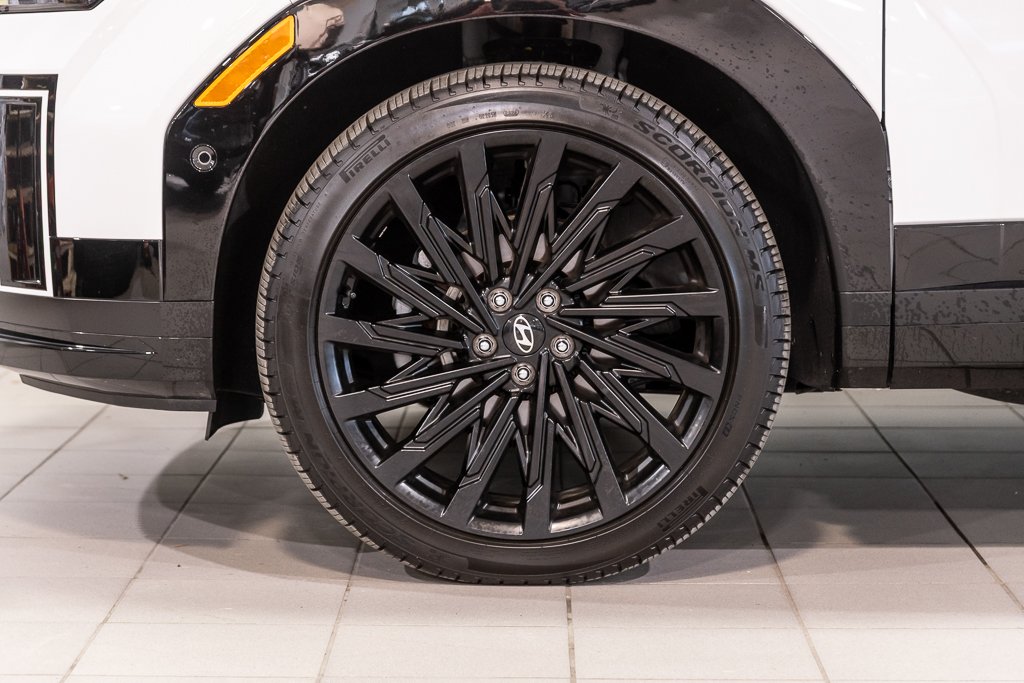 Hyundai Santa Fe ULTIMATE CALLIGRAPHY 6 PASS TOIT PANO CAM360 NAVI 2025 à Montréal, Québec - 3 - w1024h768px