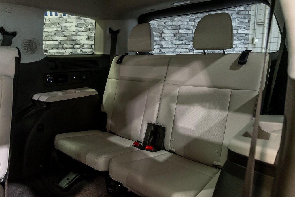 Hyundai Santa Fe ULTIMATE CALLIGRAPHY 6 PASS TOIT PANO CAM360 NAVI 2025 à Montréal, Québec - 25 - w1024h768px