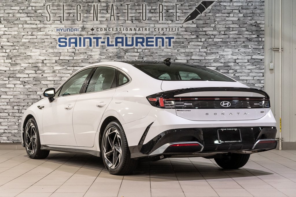 Hyundai Sonata PREFERRED-TREND AWD TOIT PANO CARPLAY CUIR CAMERA 2024 à Montréal, Québec - 12 - w1024h768px