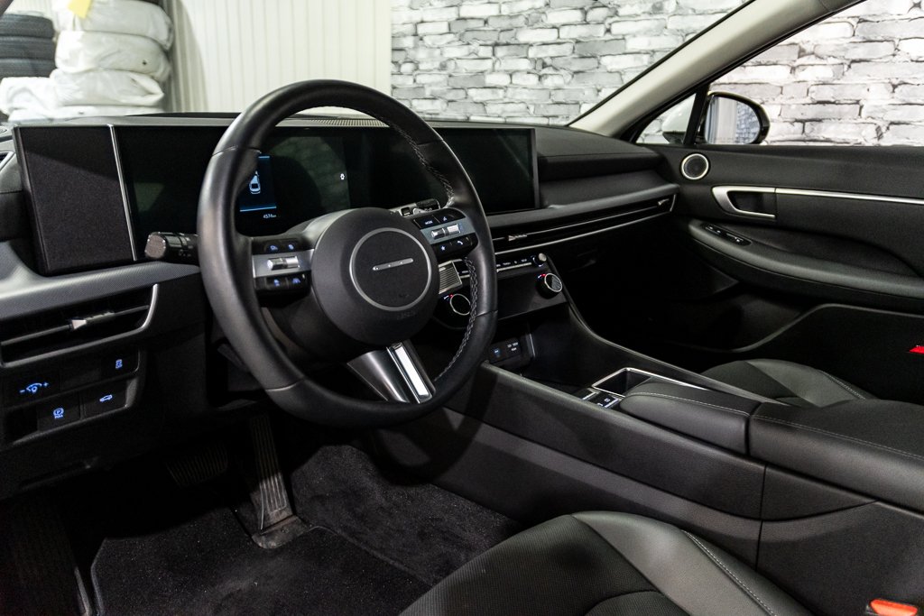 Hyundai Sonata PREFERRED-TREND AWD TOIT PANO CARPLAY CUIR CAMERA 2024 à Montréal, Québec - 18 - w1024h768px