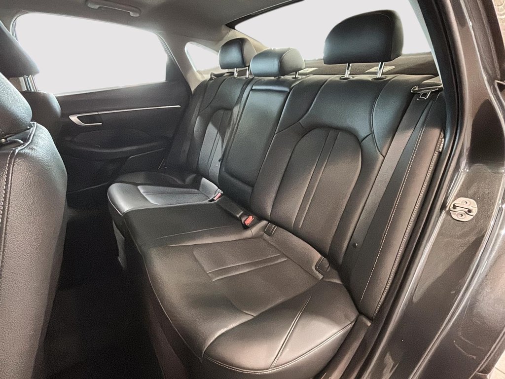 Hyundai Sonata PREFERRED TREND TOIT CUIR CARPLAY SIEGES VENTILES 2024 à Montréal, Québec - 17 - w1024h768px