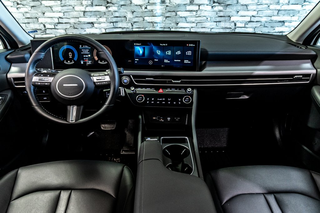 Hyundai Sonata PREFERRED-TREND AWD TOIT PANO CARPLAY CUIR CAMERA 2025 à Montréal, Québec - 4 - w1024h768px