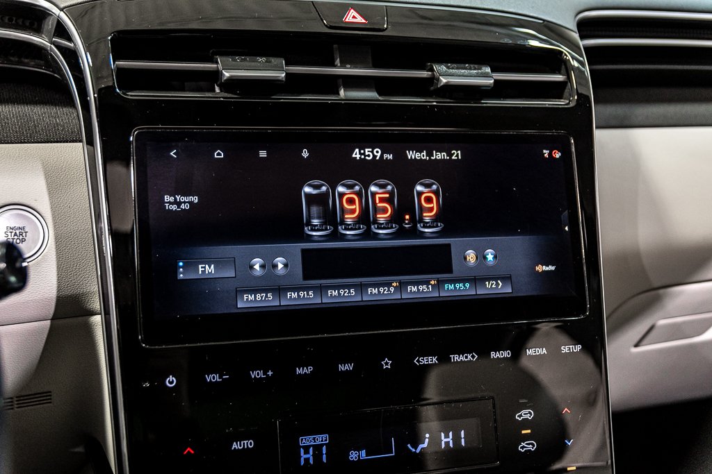 2022 Hyundai Tucson Hybrid ULTIMATE CUIR TOIT OUVRANT CAMERA LANE ASSIST MAGS in Montréal, Quebec - 24 - w1024h768px