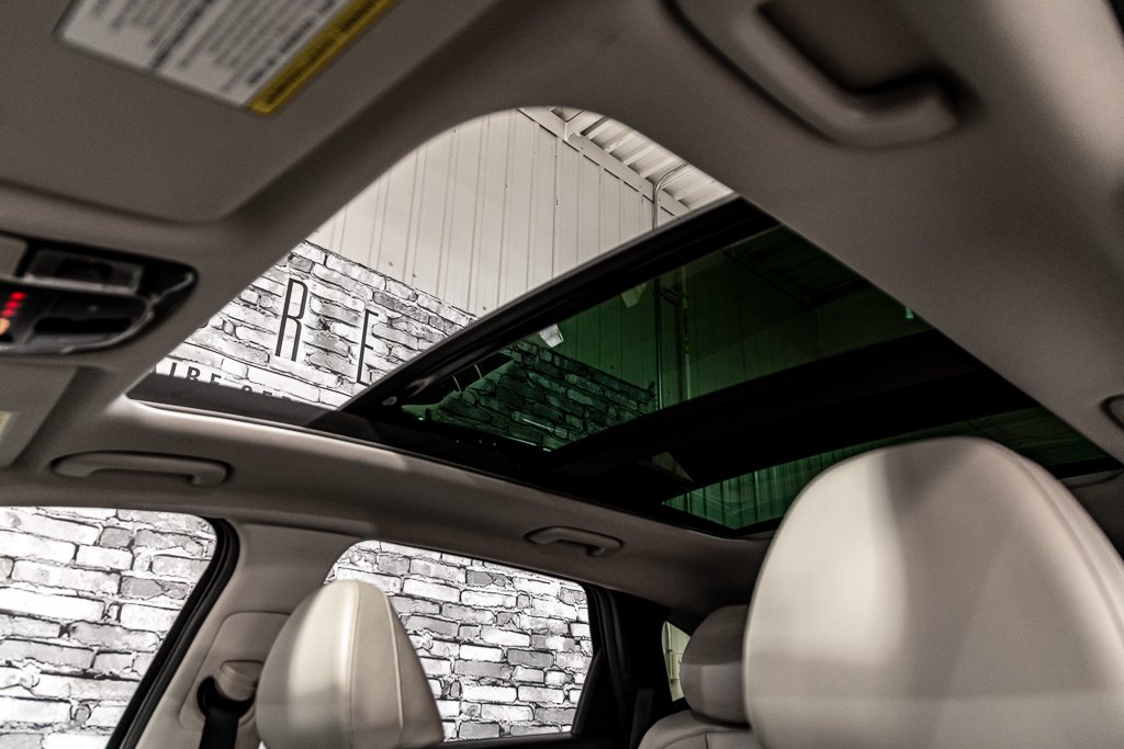 Hyundai Tucson Hybrid ULTIMATE HYBRID AWD TOIT PANORAMIQUE CARPLAY CUIR 2024 à Montréal, Québec - 6 - w1024h768px