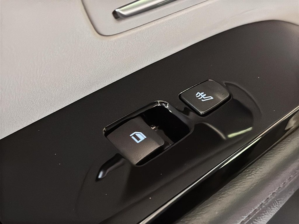 2024 Hyundai Tucson Hybrid ULTIMATE HYBRID AWD TOIT GPS CARPLAY CUIR in Montréal, Quebec - 33 - w1024h768px