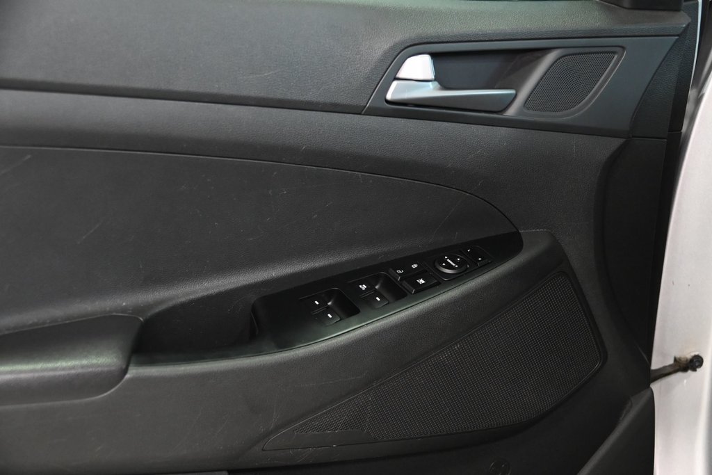 2017 Hyundai Tucson SE AWD TOIT PANORAMIQUE CUIR CAMERA ANGLE MORT in Montréal, Quebec - 19 - w1024h768px