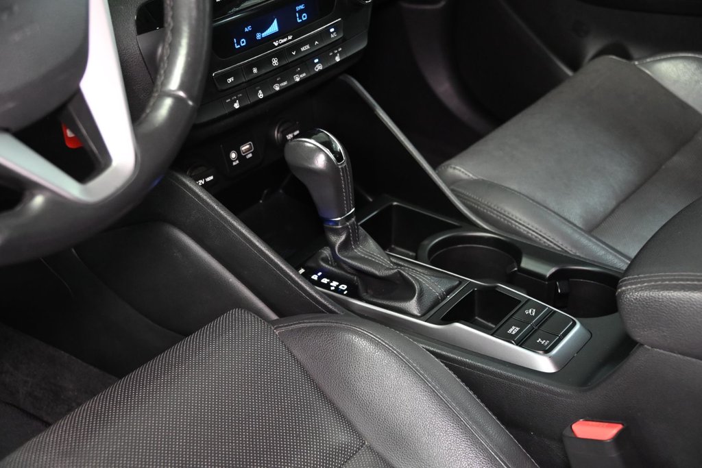 2017 Hyundai Tucson SE AWD TOIT PANORAMIQUE CUIR CAMERA ANGLE MORT in Montréal, Quebec - 18 - w1024h768px
