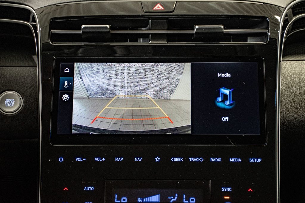 2024 Hyundai Tucson PREFERRED AWD CARPLAY CAMERA MAGS in Montréal, Quebec - 25 - w1024h768px