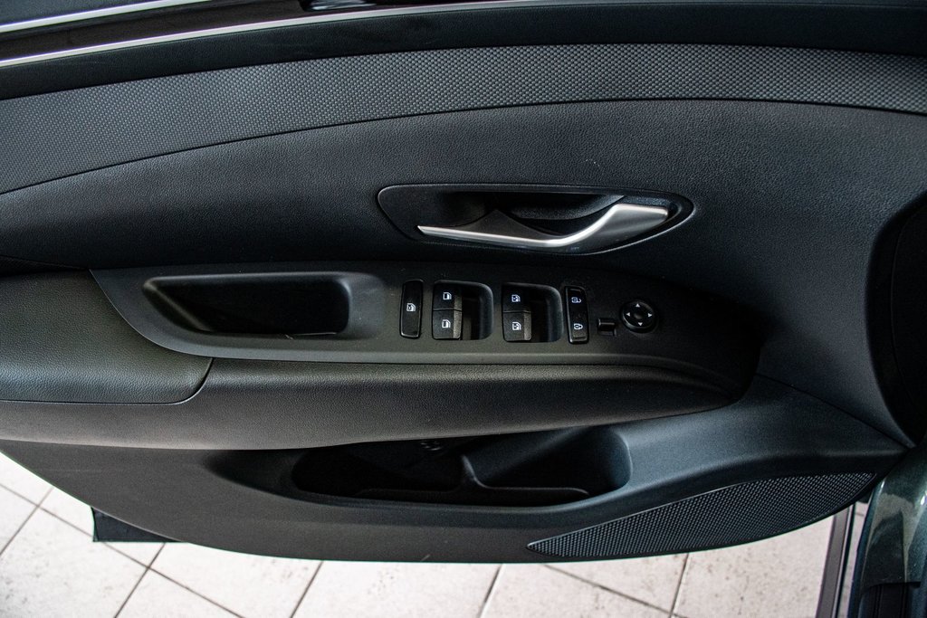 2024 Hyundai Tucson PREFERRED AWD CARPLAY CAMERA MAGS in Montréal, Quebec - 19 - w1024h768px