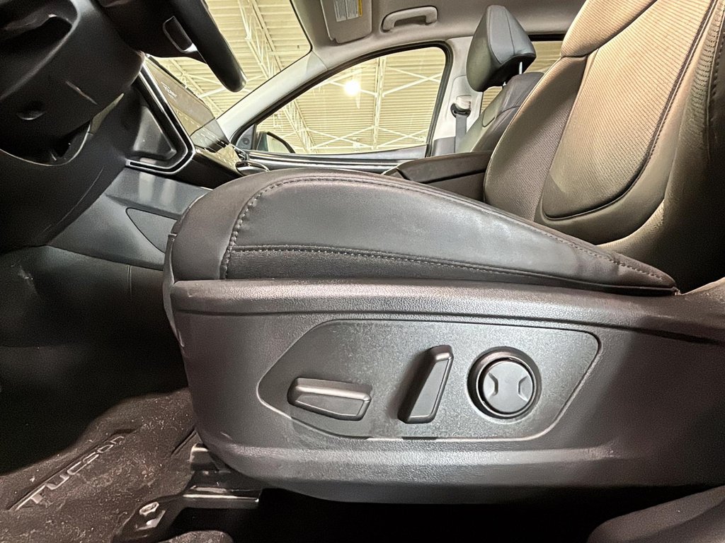 Hyundai Tucson PREFERED TREND CUIR CHAUFFANTS AWD CAM TOIT PANO 2024 à Montréal, Québec - 17 - w1024h768px